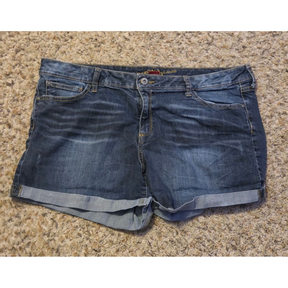 Arizona Jean Co. Denim‎ Jean Shorts Womens Size 19 Blue
